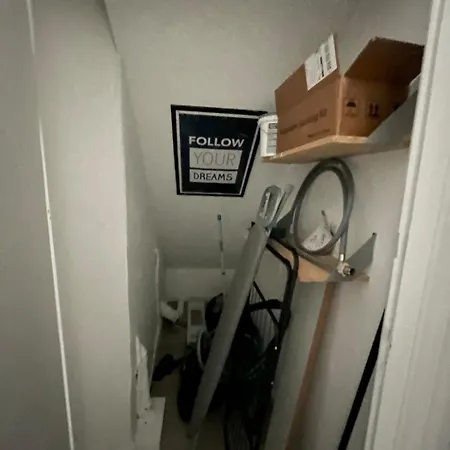 Two Beautiful In Location * Ганновер